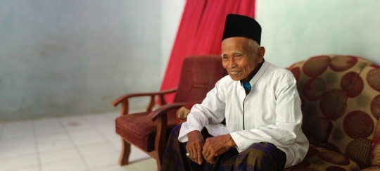 Potret Mbah Kaib, Jemaah Haji Berusia Satu Abad Asal Malang