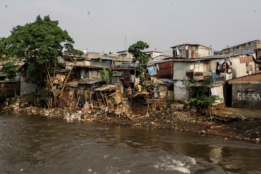 Normalisasi Ciliwung Molor Karena Terkendala Pembebasan Lahan