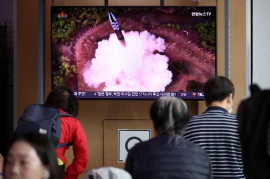 Satelit Mata-Mata Pertama Korea Utara Gagal Meluncur Mulus ke Luar Angkasa