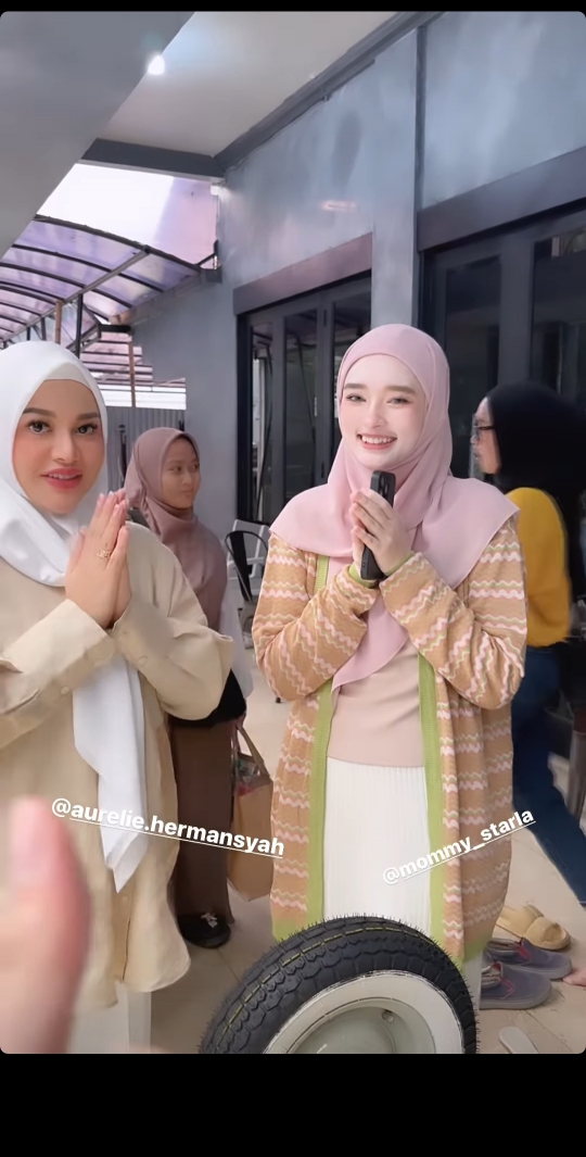 Sama-sama Cantik, ini Potret Kebersamaan Inara Rusli dan Aurel Hermansyah