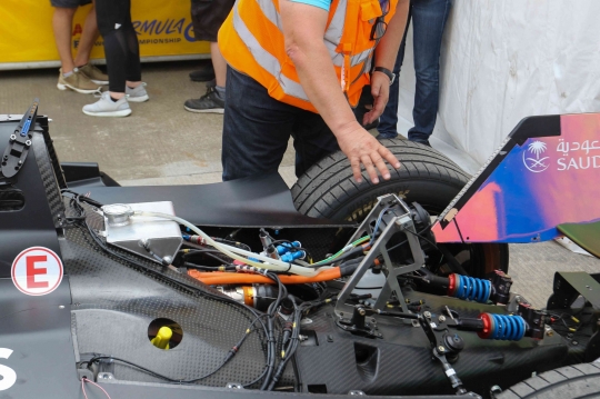 Melihat Desain Ramping Formula E Gen3 Terbaru yang Diklaim Lebih Ringan dan Cepat