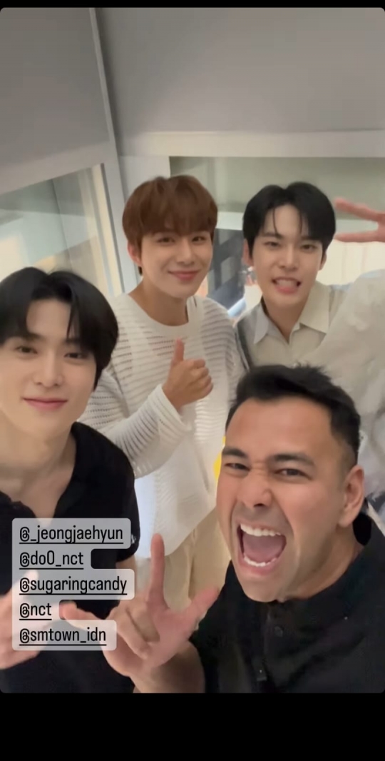 Deretan Foto Personel NCT DoJaeJung saat Berkunjung ke Rumah Raffi Ahmad, Bikin Heboh