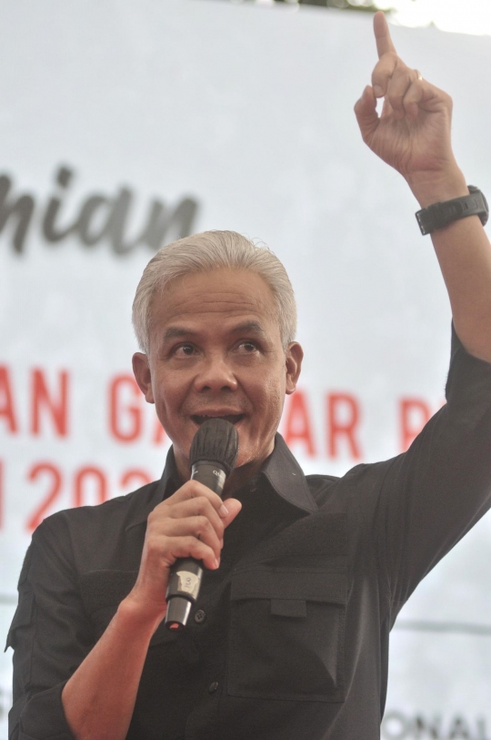 Ganjar Pranowo Pidato Menggebu-Gebu saat Peresmian Rumah Aspirasi Relawan