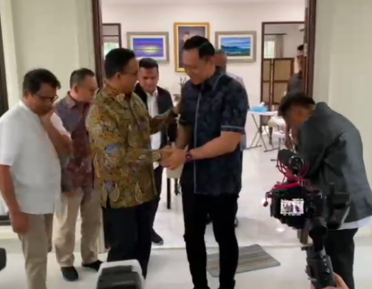 Momen Akrab Anies-AHY Dapat Wejangan dari SBY di Pacitan