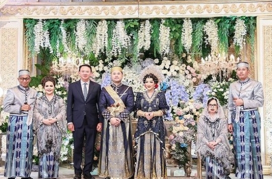 Potret Pernikahan Anak Jenderal Polri dengan Adat Bugis, Tamunya Tak Sembarangan
