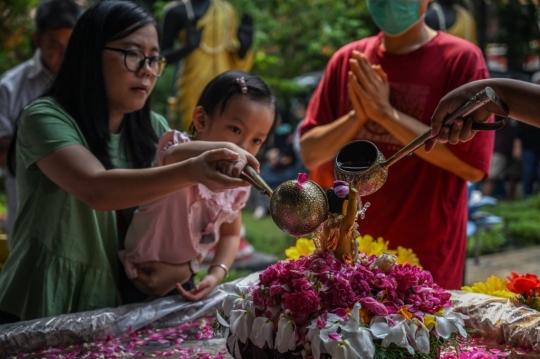 Perayaan Waisak di Vihara Naha Mojopahit Mojokerto