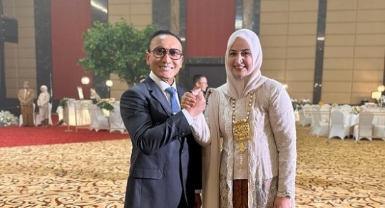 Momen Jenderal Polri Hadiri Pernikahan Anak Kombes, Bertemu Eks 'Penguasa' Jember