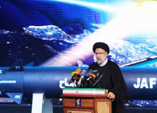 Wujud Fattah, Rudal Hipersonik Pertama Iran yang Klaim Bisa Menembus Iron Dome Israel