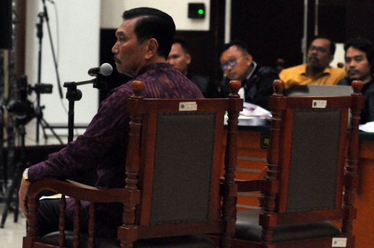 Momen Panas Saat Luhut Pandjaitan Bersaksi di Sidang Haris dan Fatia