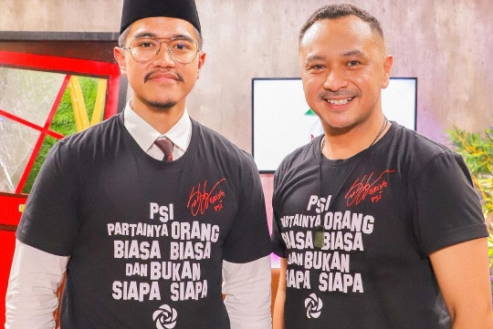 Momen Kebersamaan Giring dan Kaesang, Bajunya Bisa Picu Kontroversi