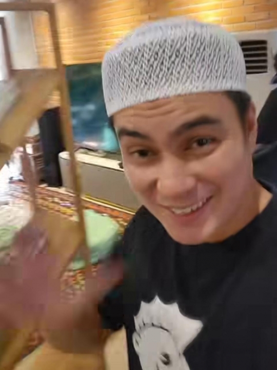 Paula Verhoeven Keguguran, Baim Wong Batal Naik Haji 'Demi Menjaga Istri'