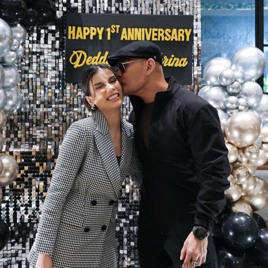 Potret Wedding Anniversary Pertama Sabrina & Deddy Corbuzier, Disebut Pasangan Gemas