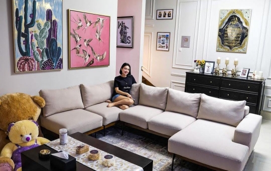 7 Potret Rumah Wika Salim yang Super Cozy & Setiap Sudutnya Estetik Abis