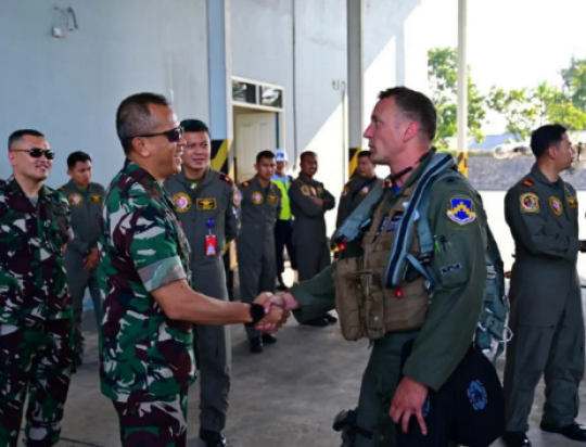 6 Pesawat Tempur F-16 Amerika Serikat Mendarat di Pekanbaru, Ada Apa?