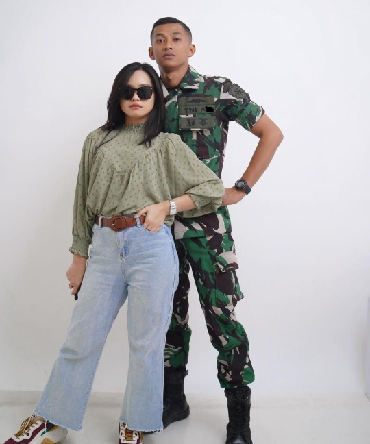 Makin Cantik & Glowing, Potret Ulfi Anak Elly Sugigi Punya Pacar Prajurit TNI