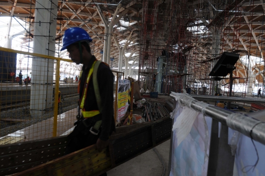 Intip Progres Pengerjaan Stasiun Kereta Cepat Jakarta-Bandung di Halim