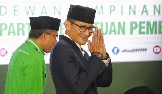 Dua Bulan Setelah Keluar Gerindra, Sandiaga Resmi Berjaket Hijau PPP