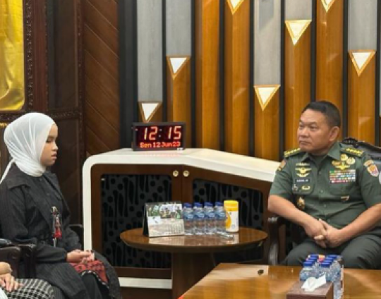 Pegang Pangkat, Putri Ariani Hitung Jumlah Bintang di Pundak Jenderal TNI AD