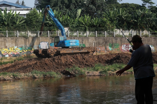 Terus Dikebut, Begini Kondisi Terkini Proyek Sodetan Kali Ciliwung-Kanal Banjir Timur