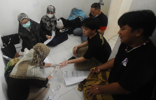 Mencegah HIV/AIDS Melalui Kegiatan VCT Mobile di Kalangan Mahasiswa