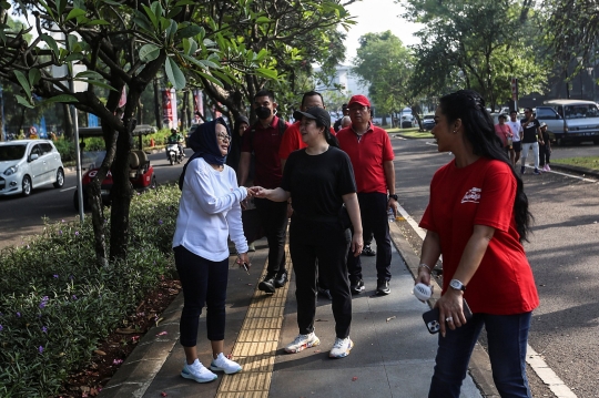 Puan Berolahraga Bareng Krisdayanti dan Sejumlah Fraksi PDI Perjuangan ke GBK