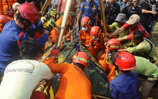 Momen Pemakaman Fajri, Pria Obesitas Berbobot 300 Kg: Dibantu Damkar dan Basarnas