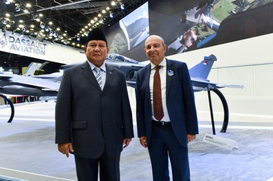 Momen Akrab Menhan Prabowo dan Bos Pesawat Tempur Rafale di Paris Air Show 2023