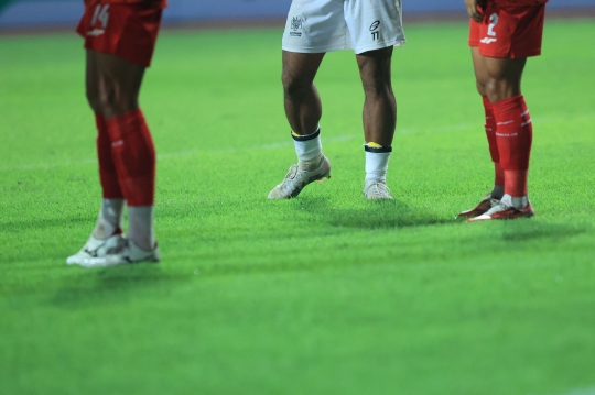 Betis Kekar Pemain Ratchaburi FC, Faiq Jefri Bolqiah Jadi Sorotan saat Lawan Persija