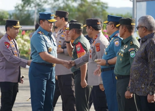 Pegang Tongkat Komando, Panglima TNI-Kapolri & Menteri Kumpul di Aceh, Ada Apa?