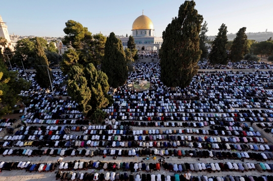 Salat Idul Adha di Komplek Masjid Al Aqsa Berlangsung Khusyuk dan Damai