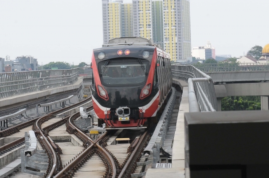 Persiapan LRT Jabodebek Jelang Dioperasikan 12 Juli