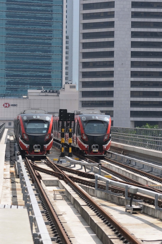 Persiapan LRT Jabodebek Jelang Dioperasikan 12 Juli