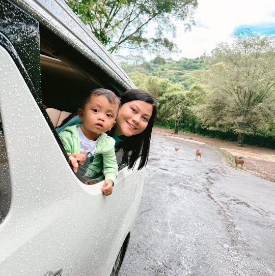 Cute Abis! Ini Foto Hakim Anak Hanum Mega yang Akan Segera Jadi Kakak