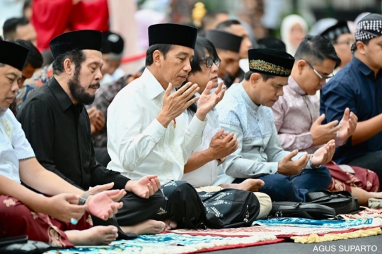 Momen Presiden Jokowi Salat Iduladha di Istana Yogyakarta Bersama Masyarakat