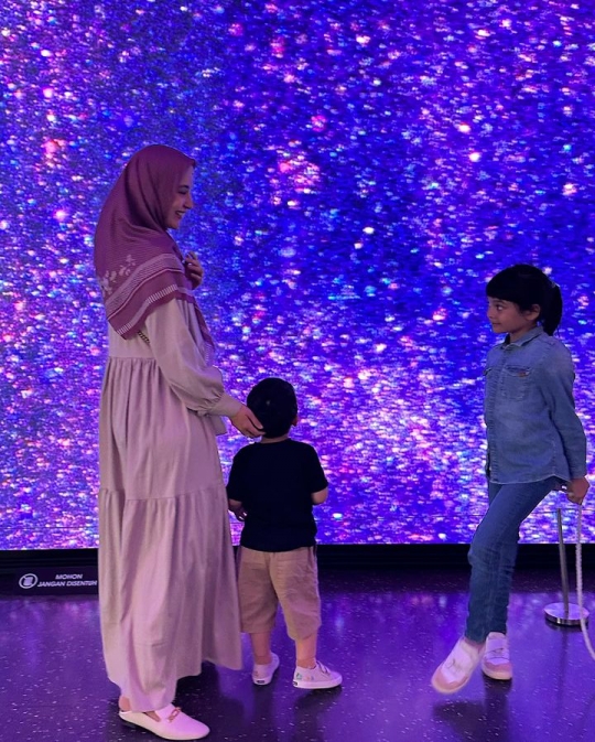 Deretan Foto Lucu Ukkasya Bersama Sepupu, Shireen Sungkar 'Simulasi Anak 4'