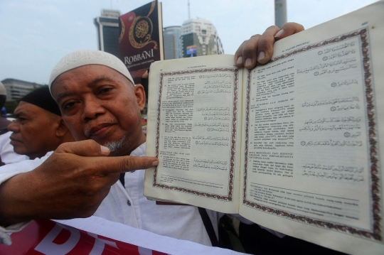 Gelar Demo di Patung Kuda, Massa Kecam Keras Aksi Pembakaran Alquran di Swedia