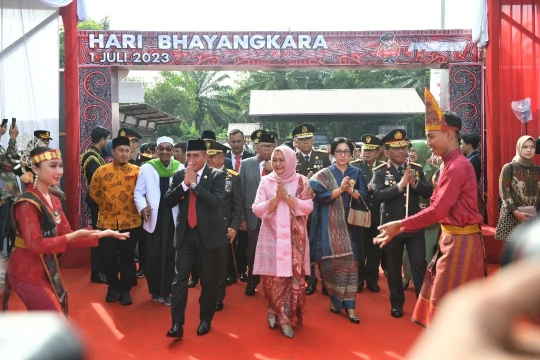 Eks Pangkostrad Anggap Irjen Polri ini Bak Adik, Kini Pamit & Pindah Tugas