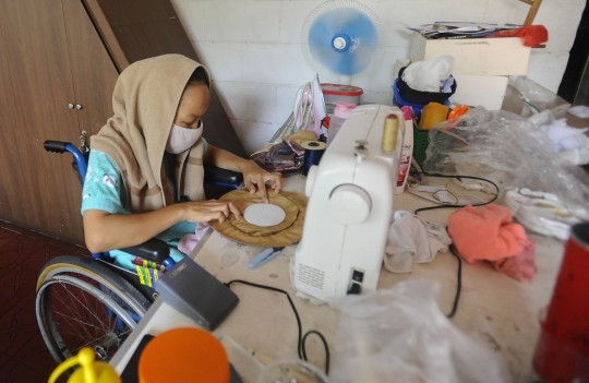 Pasca Pandemi, Karya Kerajinan Tangan Kaum Difabel Banjir Pesanan