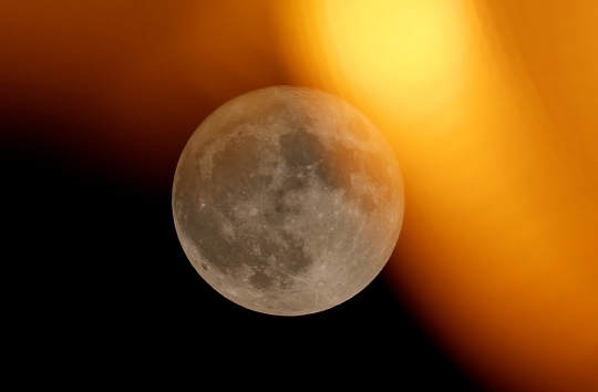 Penampakan Buck Moon di Berbagai Belahan Dunia, Bulan Terlihat Lebih Besar dan Terang