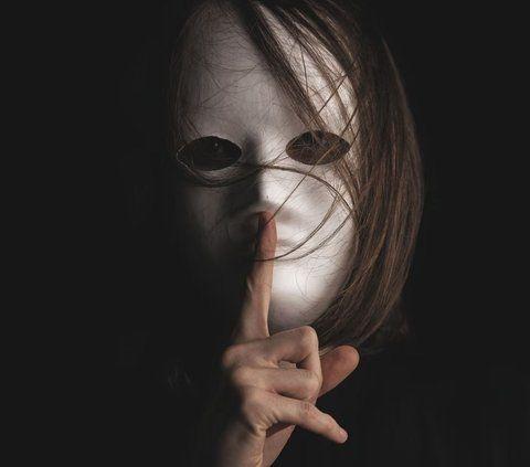 40 Manipulation Quotes to Help You Avoid Toxic People in Your Life