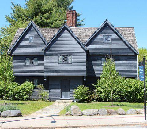 6 Most Haunted Houses In Salem, MA, To Get Whispers of the Past