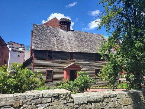 4. The Haunted Pickman House