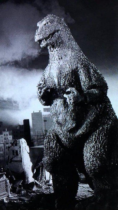 <b>8. Godzilla, King of the Monsters! (1956)</b>