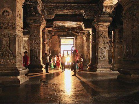 6 Great Places To Visit In Maharashtra For First-Time Visitors