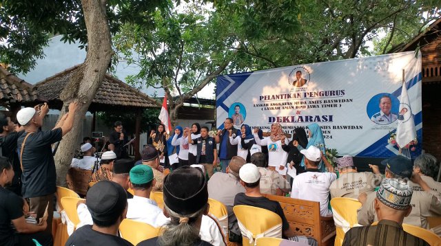 Pelantikan Srikandi Laskar AMAN Jatim. © 2023 suarabanyuurip.com