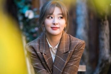 Tampil Trendy Ala Seulgi Red Velvet, Style Fashion Apa yang Wajib Kamu Cobain?