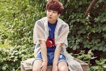 Leeteuk Super Junior, Outfit Apa yang Bakal Dipakai Oppa Saat Pergi ke Kondangan Bareng Kamu?