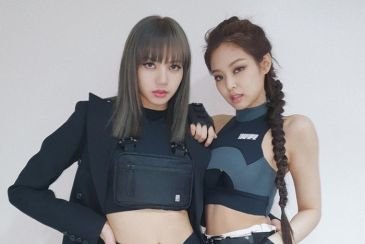 Lisa  atau Jennie BLACKPINK, Siapa yang Bakal Shopping di Mall Bareng Kamu?