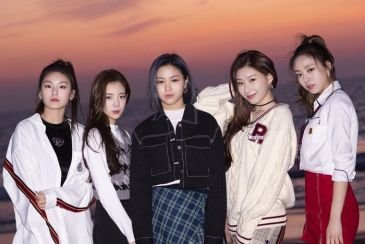 Habiskan Weekend Bareng ITZY, Siapa Member yang Bakalan Nemenin Kamu Berkebun?
