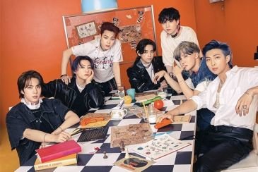 Dynamite atau Life Goes On, Mana Lagu BTS yang Cocok Kamu Nyanyikan Pas Karaoke?